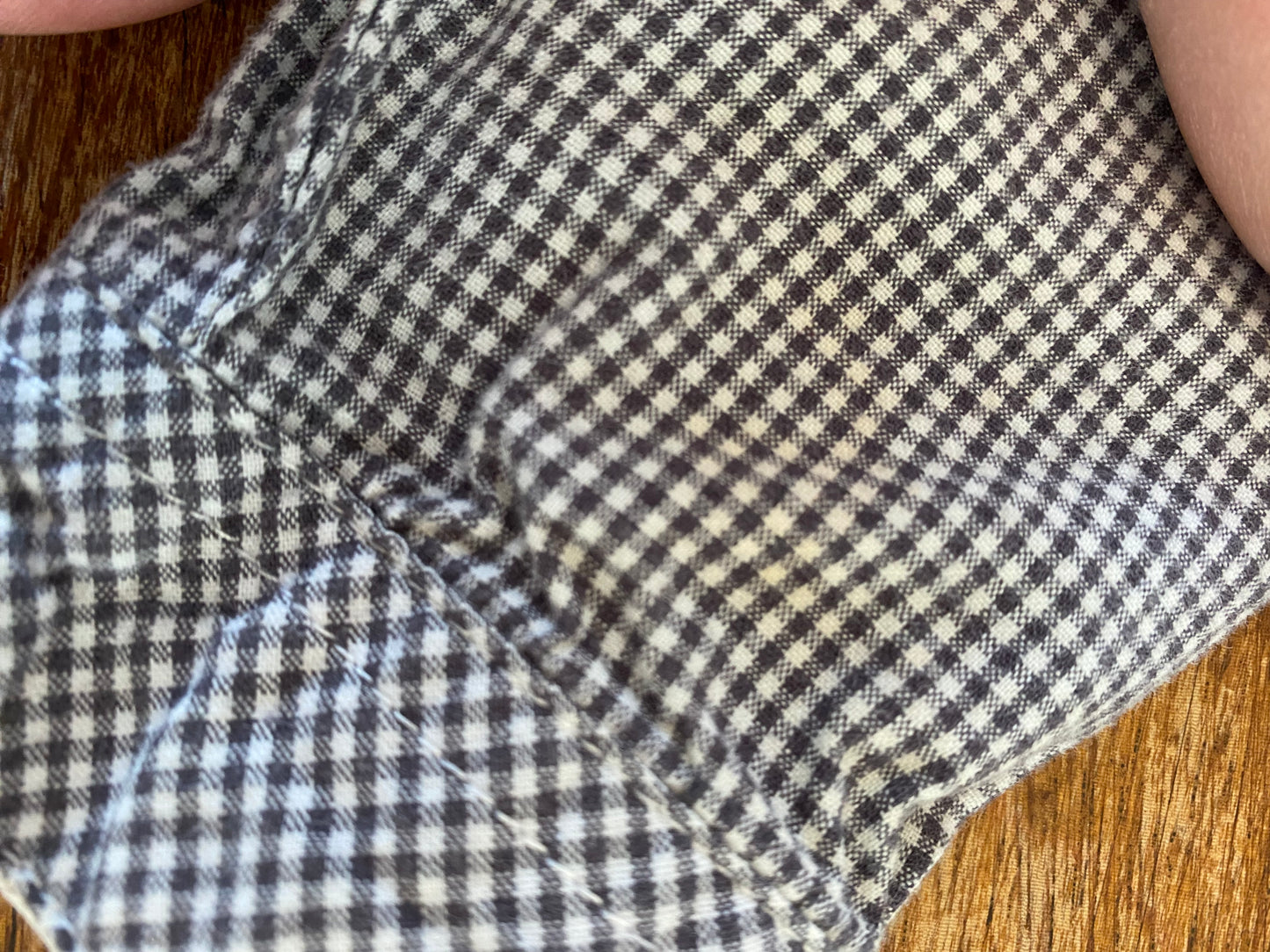 Chemise Trois moutons 9 mois *IMPARFAITE*